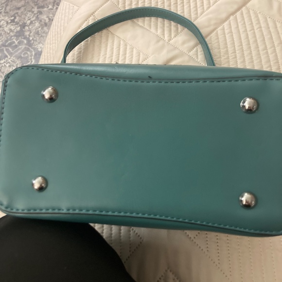 Purse - Picture 7 of 9